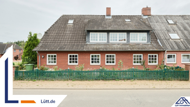 Doppelhaushälfte zum Kauf provisionsfrei 219.000 € 8 Zimmer 181 m² 950 m² Grundstück Sasel Sasel 24329