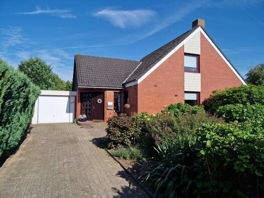 Einfamilienhaus zum Kauf 290.000 € 5 Zimmer 129,7 m² 964 m² Grundstück Hattstedt 25856
