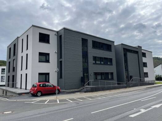 Wohnung zur Miete 1.050 € 3 Zimmer 92 m² 1. Geschoss frei ab 01.11.2026 Leppestraße 22 Engelskirchen 51766
