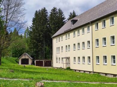 Wohnung zum Kauf 30.000 € 3 Zimmer 64,8 m² 2. Geschoss Johanngeorgenstadt 08349