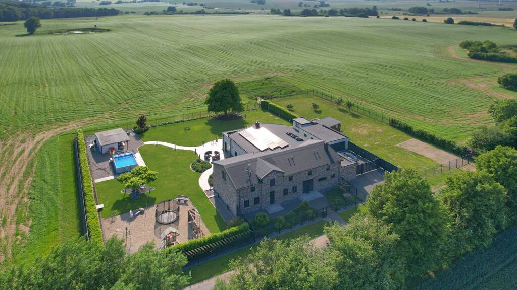 Einfamilienhaus zum Kauf 2.485.000 € 7 Zimmer 507 m² 4.962 m² Grundstück Stäbelow 18198