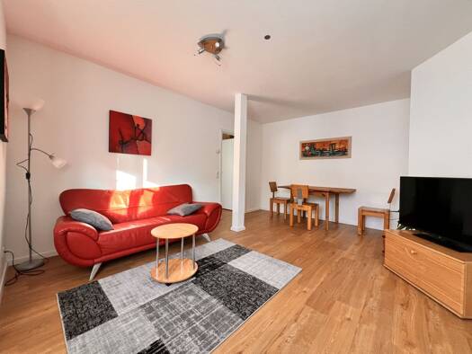Wohnung zum Kauf 97.000 € 2 Zimmer 42,6 m² EG Niederwihl Görwihl 79733