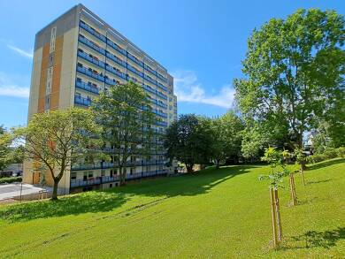 Wohnung zur Miete 234 € 1 Zimmer 36 m² frei ab sofort Stadtbadstr. 36 Thalheim/Erzgebirge 09380