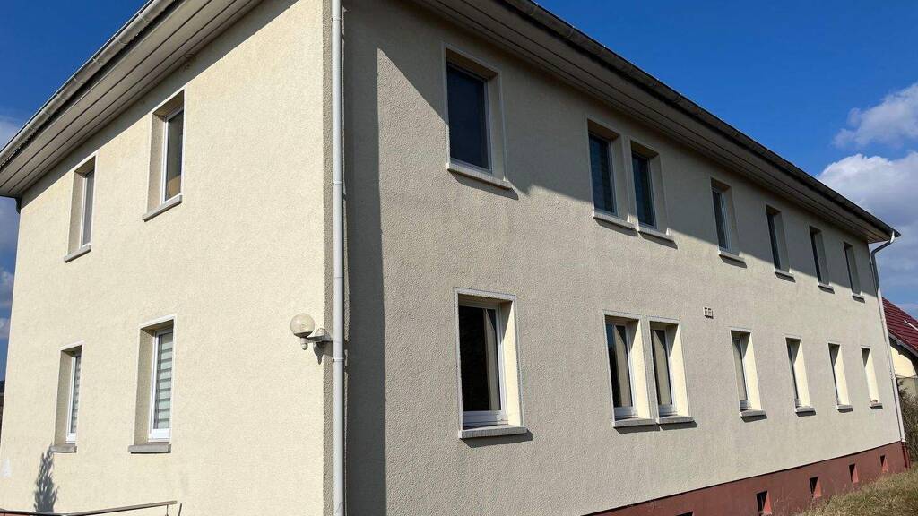 Mehrfamilienhaus zum Kauf 12 Zimmer 320 m² 1.000 m² Grundstück Steinbach-Hallenberg 98587