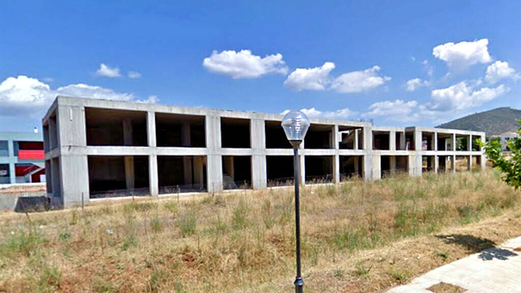 Studio zum Kauf 1.800.000 € 2.800 m² EG Attika