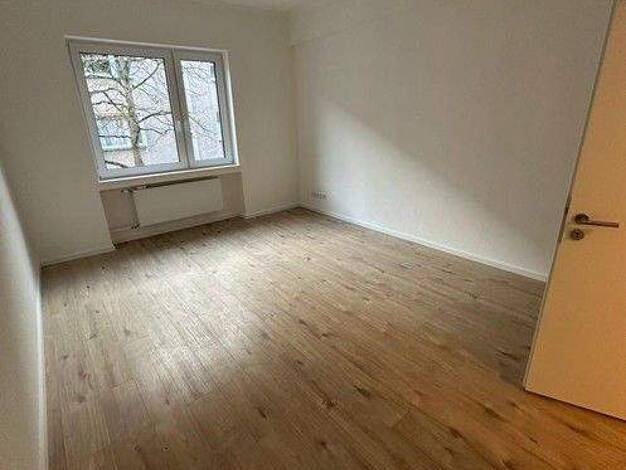 Wohnung zur Miete 980 € 2,5 Zimmer 65,5 m² 1. Geschoss Rellinghauser Straße 115 Südviertel Essen 45128