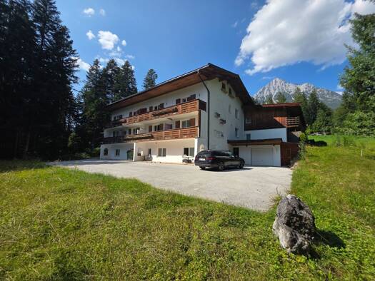 Mehrfamilienhaus zum Kauf 2.950.000 € 25 Zimmer 842 m² 2.544 m² Grundstück Ellmau 6353