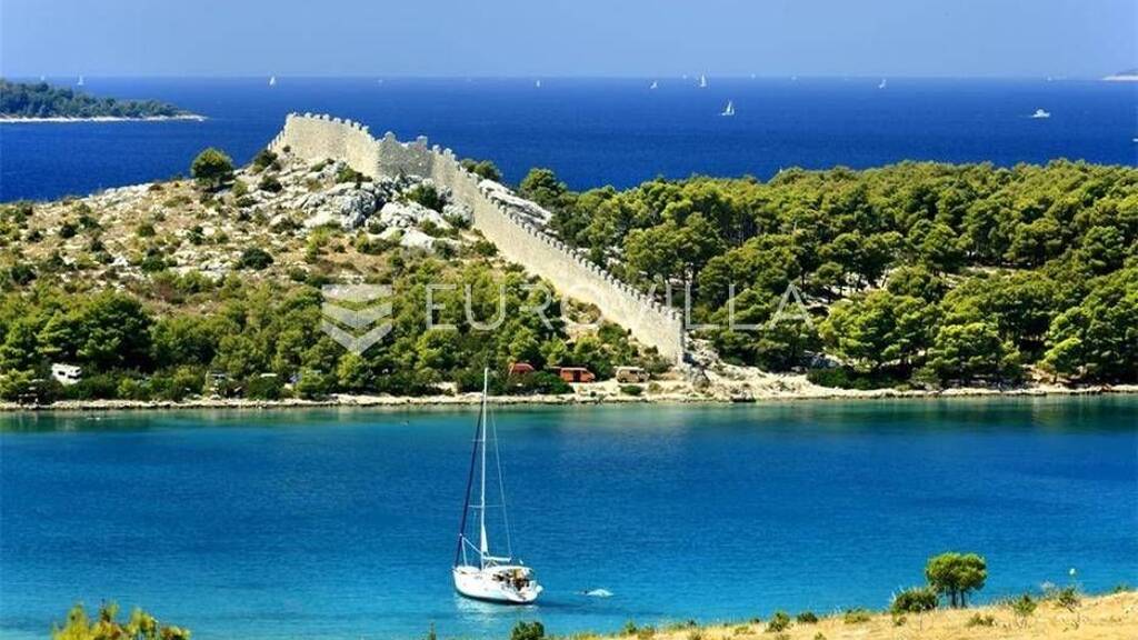 Land-/Forstwirtschaft zum Kauf 153.300 € Ulica Galesnica Sibenik 22010