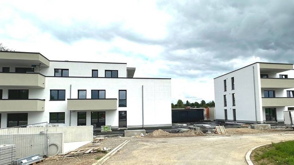 Wohnung zur Miete 1.000 € 2 Zimmer 97,7 m² 2. Geschoss frei ab sofort Wullenstetten Senden 89250