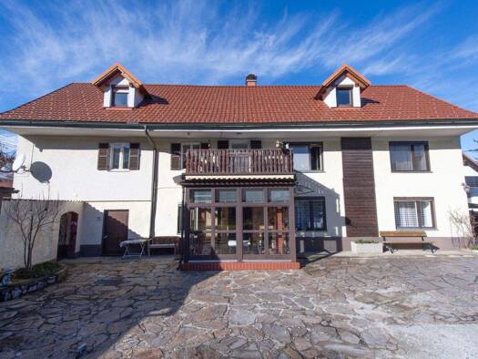 Mehrfamilienhaus zum Kauf 600.000 € 225 m² 2.352 m² Grundstück Rötzer Straße 5 Judendorf-Straßengel 8111