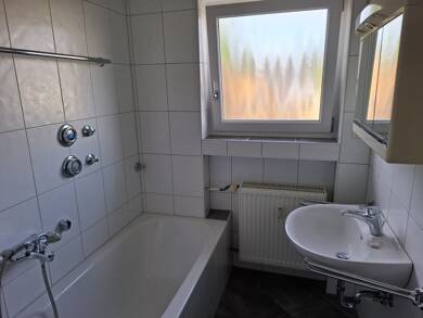 Wohnung zur Miete 900 € 3 Zimmer 99 m² Geschoss 1/2 frei ab sofort Gögglingen Ulm 89079
