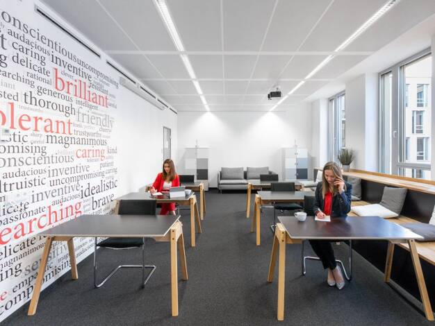 Bürofläche zur Miete provisionsfrei 389 € 10 m² Bürofläche Barthstraße 2 Schwanthalerhöhe München 80339