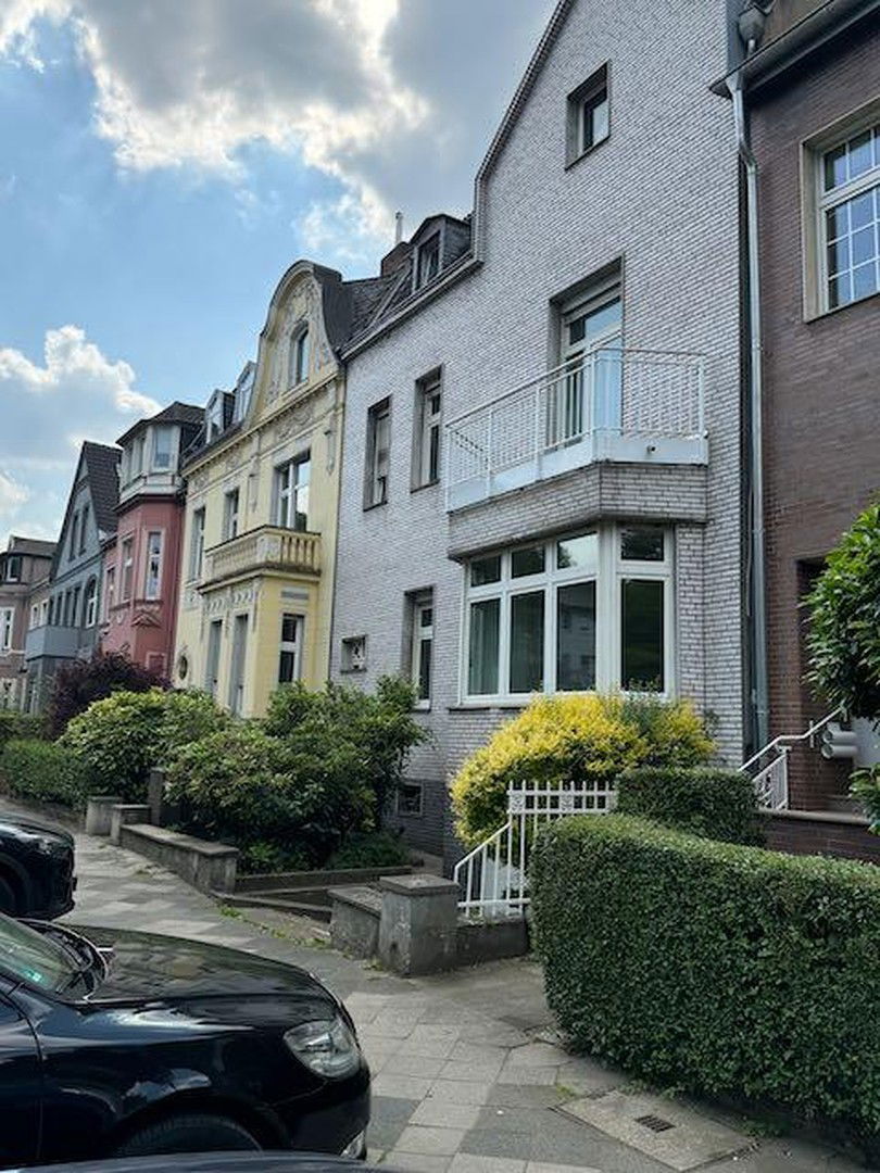 Wohnung zum Kauf provisionsfrei 397.000 € 3 Zimmer 107 m²<br/>Wohnfläche 1.<br/>Geschoss Vennhauser Allee 42 Eller Düsseldorf 40229