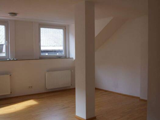 Wohnung zur Miete 790 € 2 Zimmer 75 m² 3. Geschoss frei ab sofort Amberg 92224