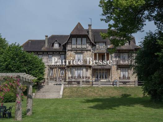 Herrenhaus zum Kauf 2.650.000 € 18 Zimmer 770 m² 124.895 m² Grundstück Villiers-Adam 95840