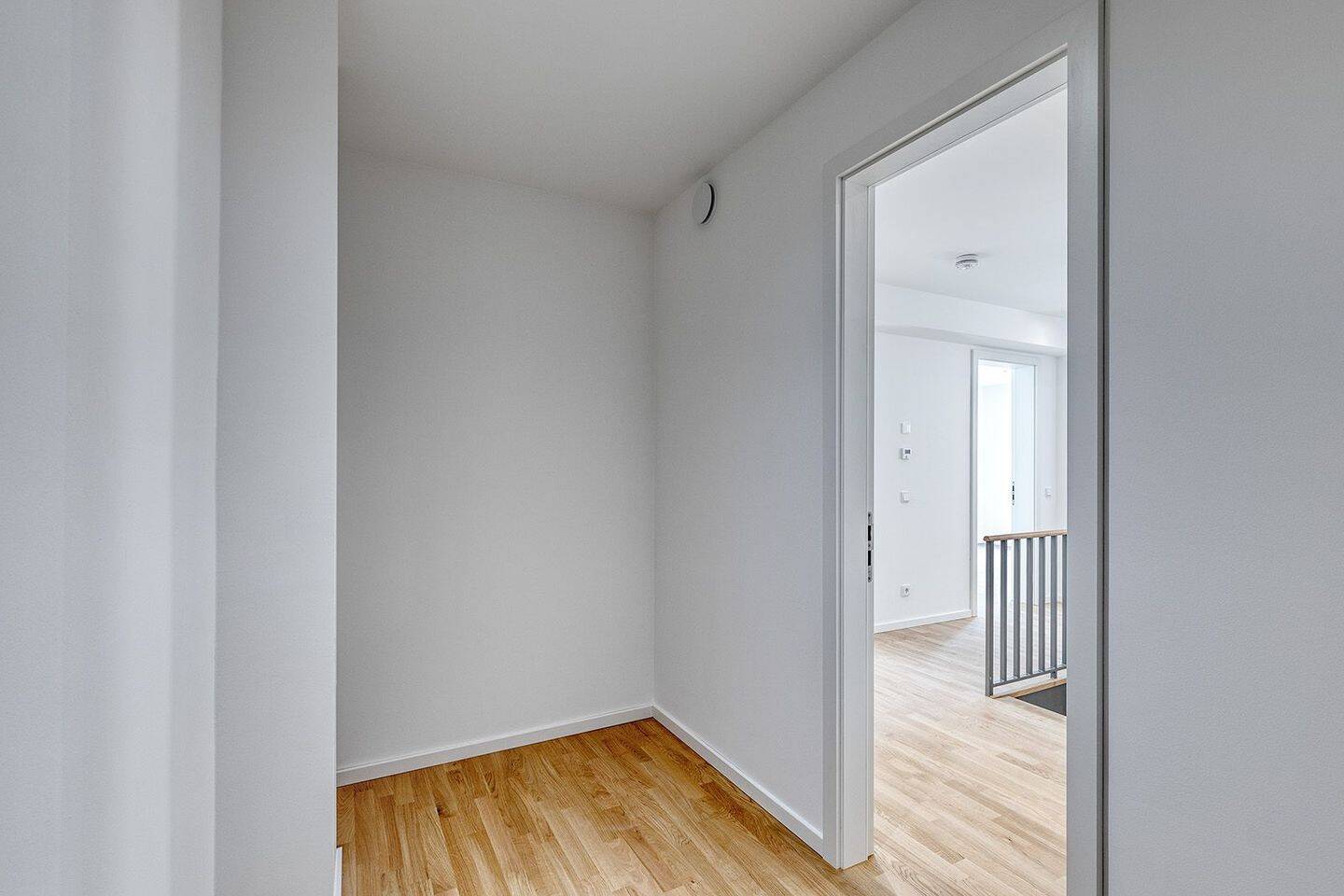 ***Exklusive 3-Zimmer Gartenwohnung mit Hobbyraum in München Solln*** – München – Vorschaubild 19