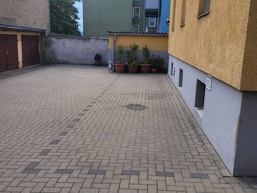 Außenstellplatz zur Miete provisionsfrei 75 € 4 m² Grombühl Würzburg 97080