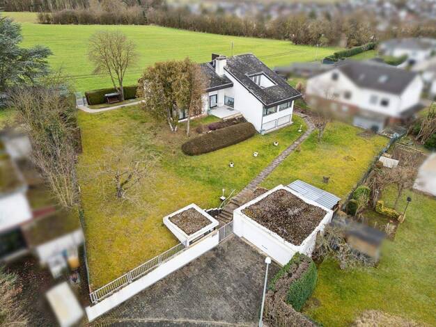 Mehrfamilienhaus zum Kauf 520.000 € 10 Zimmer 251 m² 1.538 m² Grundstück Dauborn Hünfelden 65597