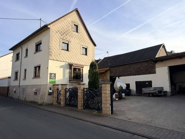 Mehrfamilienhaus zum Kauf 295.000 € 9 Zimmer 217 m² 707 m² Grundstück Oberbieber Neuwied 56566