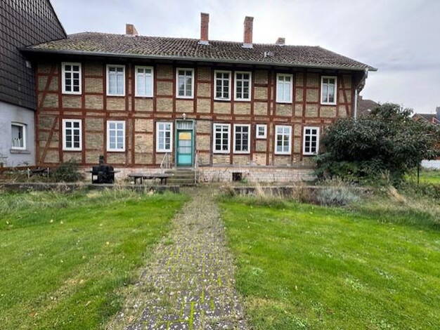 Mehrfamilienhaus zum Kauf provisionsfrei 399.000 € 10 Zimmer 285 m² 3.516 m² Grundstück Barum Salzgitter 38229