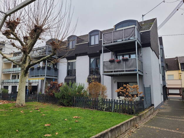 Mehrfamilienhaus zum Kauf provisionsfrei als Kapitalanlage geeignet 1.190.000 € 841,3 m² 428 m² Grundstück Schmiedgasse 14 Bad Hönningen 53557