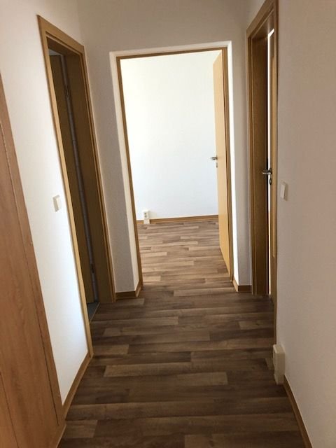 Wohnung zur Miete 301,92 € 2,5 Zimmer 58,6 m²<br/>Wohnfläche 4.<br/>Geschoss ab sofort<br/>Verfügbarkeit Markt 4 Zerbst Zerbst/Anhalt 39261