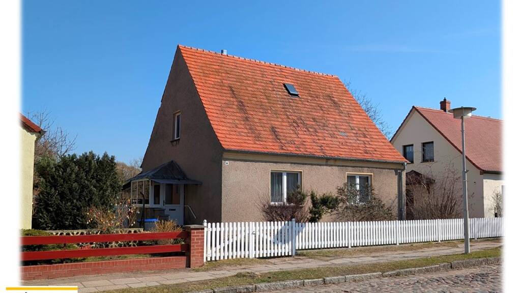 Einfamilienhaus zum Kauf 140.000 € 5 Zimmer 104 m² 870 m² Grundstück frei ab sofort Karl-Liebknecht-Straße Pasewalk 17309