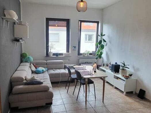 Mehrfamilienhaus zur Miete 560 € 2,5 Zimmer 68 m² frei ab sofort St Johannis Weiterer Innenstadtgürtel West / Nord / Ost 90419