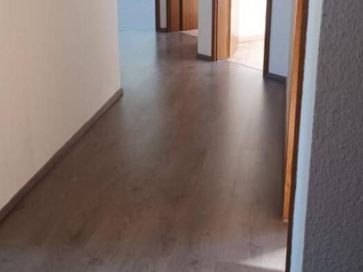 Wohnung zum Kauf 43.000 € 4 Zimmer 75,4 m² Adorf Adorf 08626
