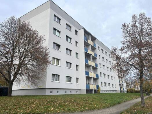 Wohnung zur Miete 262 € 2 Zimmer 47,6 m² 3. Geschoss Südstraße 93 Grimma 04668