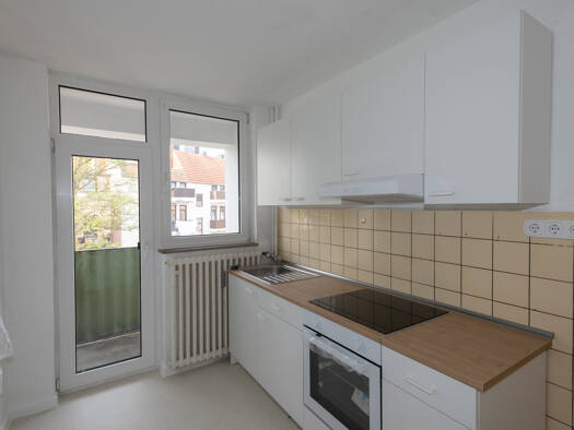 Wohnung zur Miete 475 € 2 Zimmer 64 m² Geschoss 1/6 frei ab sofort Lehe Bremerhaven 27576