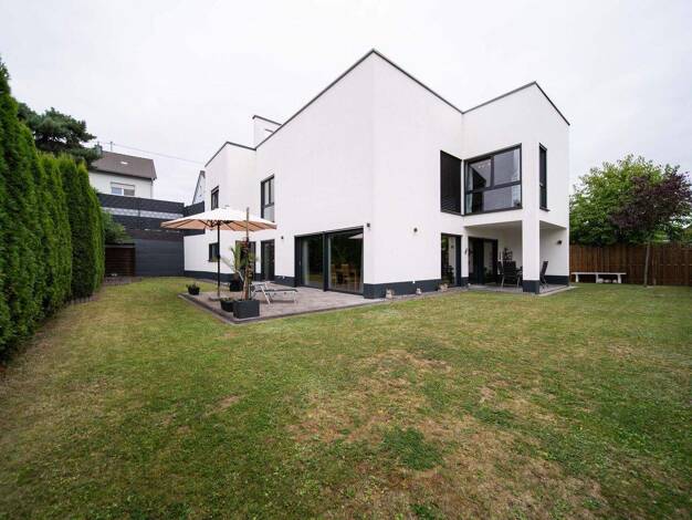 Einfamilienhaus zum Kauf 669.000 € 5 Zimmer 185 m² 530 m² Grundstück Plaidt 56637