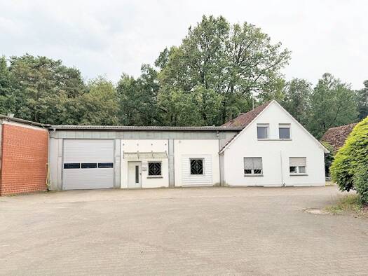 Sonstiges zur Miete 1.500 € Brockhagen Steinhagen 33803