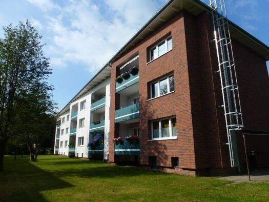 Wohnung zur Miete 850 € 2,5 Zimmer 75 m² 2. Geschoss Hans-Reumann Str. 10c Rellingen 25462