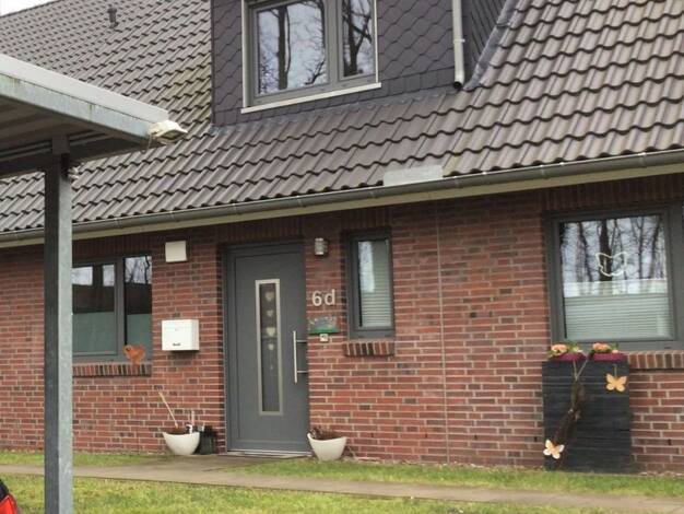 Wohnung zur Miete 1.260 € 3 Zimmer 97,3 m² 1. Geschoss frei ab 01.09.2026 Hahler Weg 6d Stade 21682