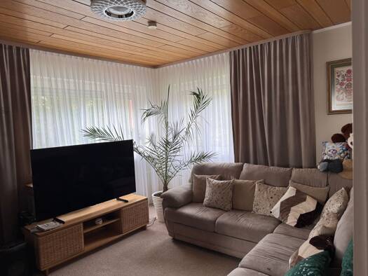 Wohnung zur Miete 820 € 3 Zimmer 77 m² Geschoss 1/2 frei ab 01.12.2026 Esch Waldems 65529