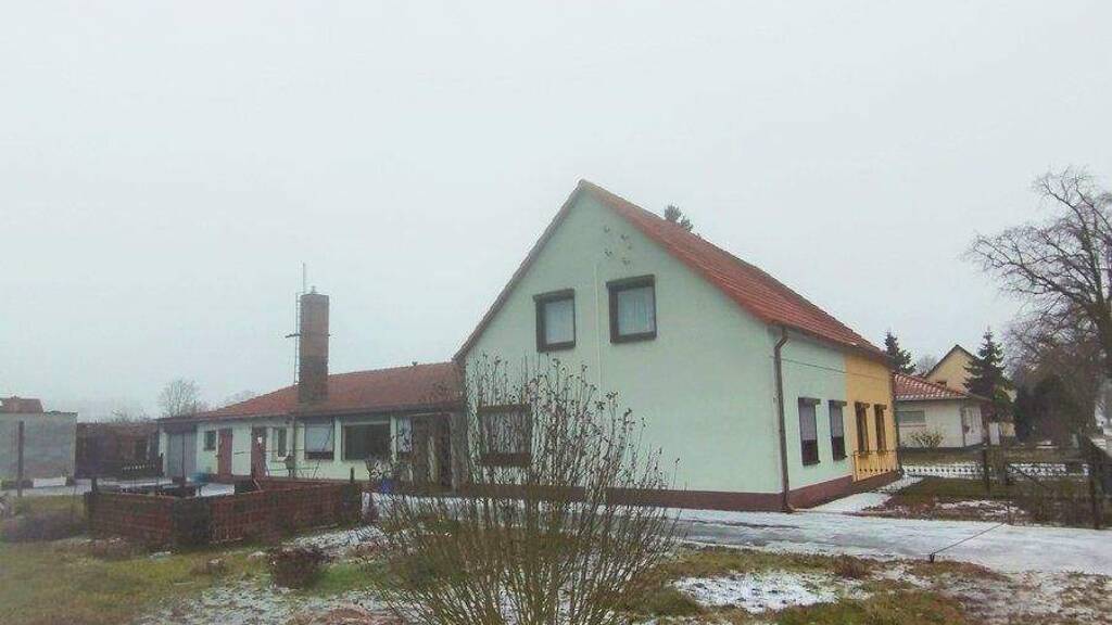 Einfamilienhaus zum Kauf 89.900 € 4 Zimmer 110 m² 1.136 m² Grundstück Küstrin-Kietz Küstriner Vorland 15328