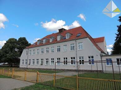 Wohnung zur Miete 597 € 2 Zimmer 75 m² frei ab sofort Beethovenstr. 20 A Clara-Zetkin-Siedlung Eberswalde 16227