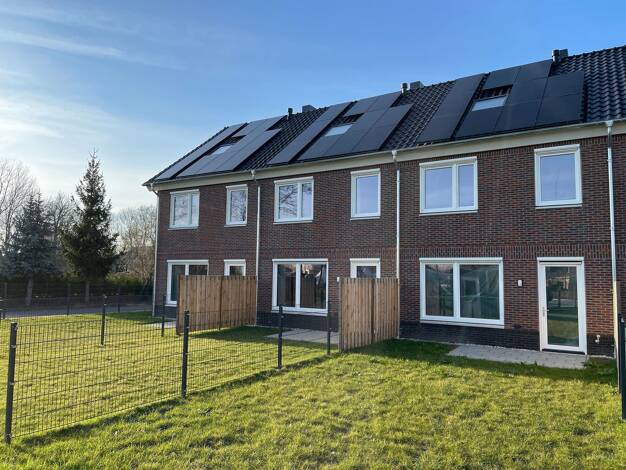 Reihenmittelhaus zur Miete - Erstbezug 1.675 € 5 Zimmer 115 m² 203 m² Grundstück Krostitz 04509