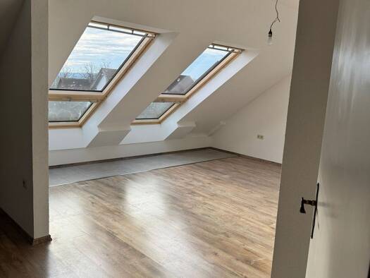 Wohnung zur Miete 680 € 3 Zimmer 68 m² Geschoss 2/3 frei ab sofort Lärchenweg 4 Kützberg Poppenhausen 97490