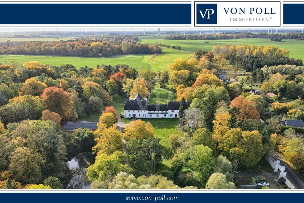 Schloss zum Kauf 990.000 € 40 Zimmer 1.004 m²<br/>Wohnfläche 106.936 m²<br/>Grundstück Klevenow Süderholz 18516