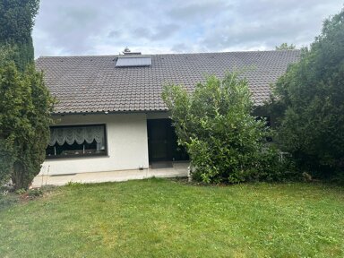 Einfamilienhaus zum Kauf 375.000 € 6 Zimmer 169 m² 1.312 m² Grundstück Am Kutschenbuck 7 Langenfeld Langenfeld 91474