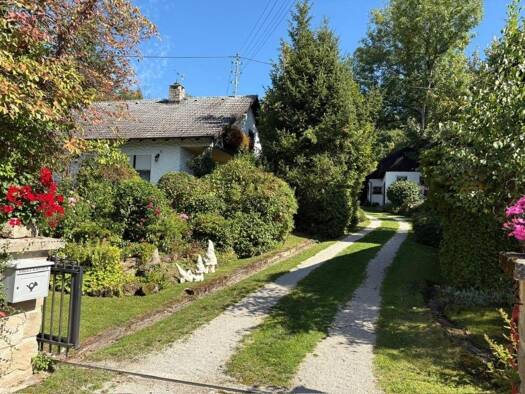 Einfamilienhaus zum Kauf 380.000 € 5 Zimmer 160 m² 4.000 m² Grundstück Eichschlag Emtmannsberg 95517