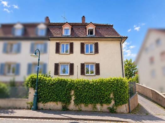 Haus zum Kauf 720.000 € 10 Zimmer 185 m² 247 m² Grundstück Zähringen Freiburg im Breisgau 79104