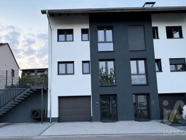 Doppelhaushälfte zum Kauf 552.000 € 5 Zimmer 140 m² 380 m² Grundstück frei ab 01.09.2026 Mackenzell Hünfeld 36088