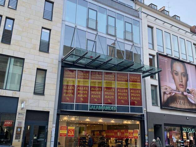 Bürofläche zur Miete provisionsfrei 13 € 102 m² Bürofläche teilbar ab 101,7 m² Lorenz Nürnberg 90402