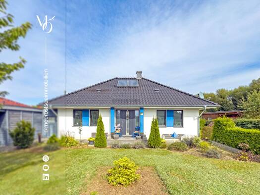 Bungalow zum Kauf 389.000 € 3 Zimmer 96 m² 7.353 m² Grundstück Zarrendorf 18510