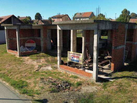 Einfamilienhaus zum Kauf 250.000 € 2 Zimmer 221 m² Kutina 44320