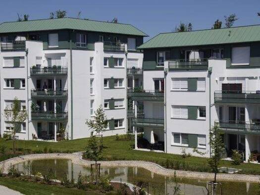 Wohnung zur Miete nur mit Wohnberechtigungsschein 743 € 3 Zimmer 76,5 m² 2. Geschoss frei ab 01.11.2026 Lore-Kullmer-Straße Galgenberg Regensburg 93053