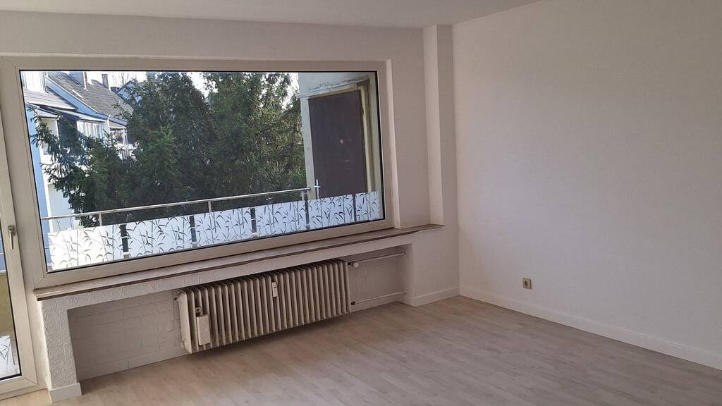 Wohnung zur Miete 539 € 4 Zimmer 81,9 m² Geschoss 2/5 frei ab sofort Heiligenstraße 3 Urdenbach Düsseldorf 40593